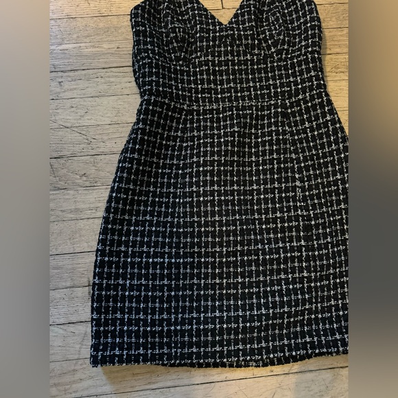 Abercrombie & Fitch Tweed Dress - Picture 3 of 9